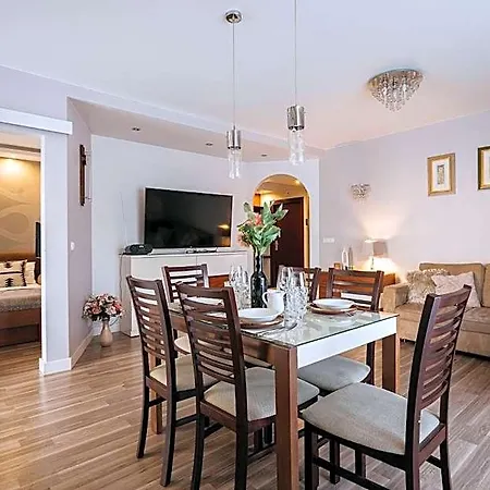 Sienkiewicza - Loftaffair Aparthotel 3*